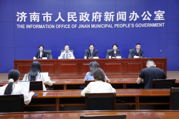 国荣配资 市场监管“指挥棒”交给市民！济南市民已累计使用“一券三卡”8103张